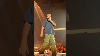 איתי לוי בהופעה מטורפת בהיכל מנורה 