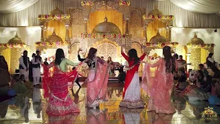 Maida Maida Afghan Dance By Pakistani Girls Pakistani Weddings 2020 