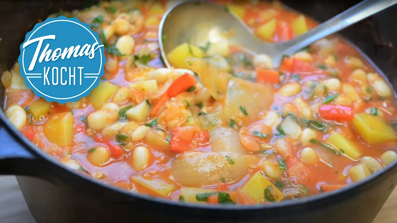 
          
          
          
            
            Bohneneintopf mit Gemüse und Kartoffeln - lecker kochen auf Vorrat
          
        . 