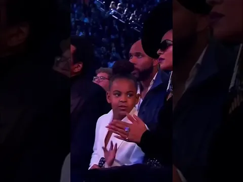 Download MP3 Blue Ivy shushes Beyoncé and Jay- Z 🤣