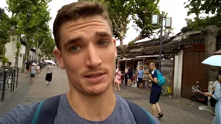 中国苏州第一天：游览园林与虎丘｜中国旅行视频75