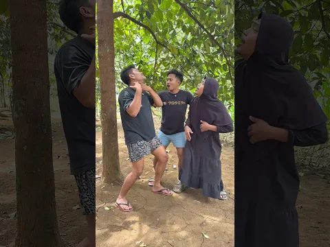 Ayuda diledekin emak gak bisa makan loli