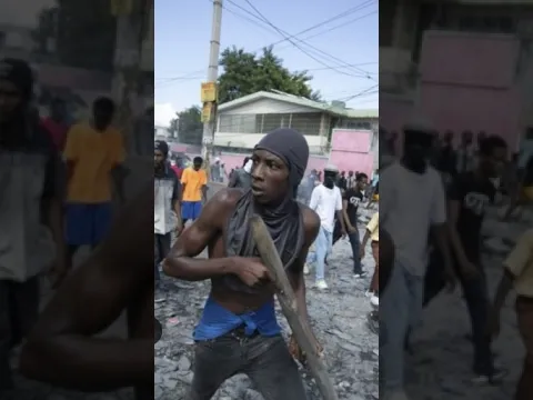 #haitianos se refujian en #RD corriendole a #bukele