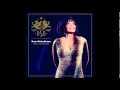 Lagu Shirley Bassey - Goldfinger (version 2014)