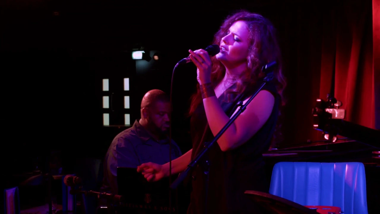 I'd Rather Go Blind - Halie Loren live in London (2018)