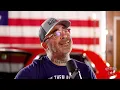 Aaron Lewis sings Patriotic Anthem 'Am I The Only One' (Live Acoustic)
