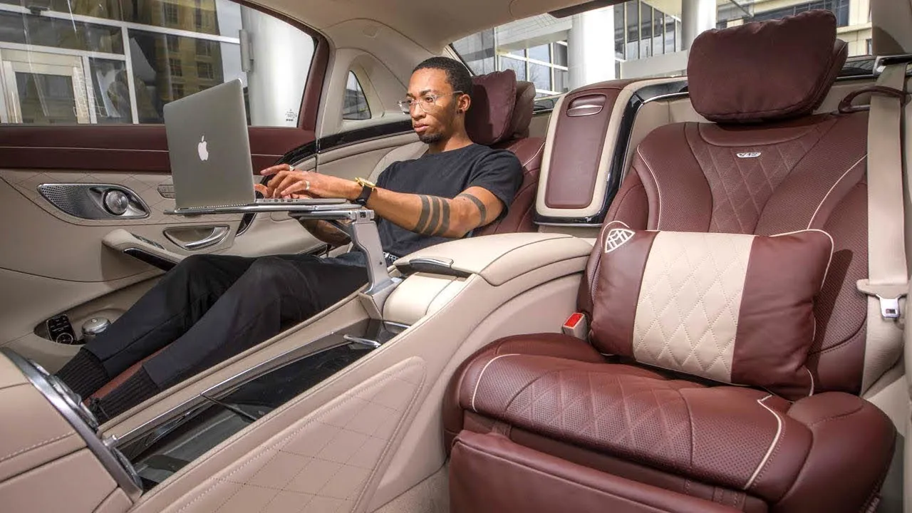 Os Carros Mais Luxuosos Do Mundo