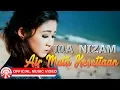 Download Lagu Iqa Nizam - Air Mata Kesetiaan [Official Music Video HD]
