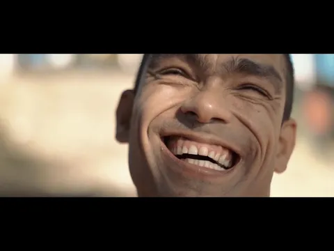 Movido a futebol - Trailer