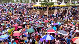 MAELFU WAMIMINIKA HIJA NYAKIJOGA WIMBO WA BIKIRA MARIA WAPENDEZA MIOYO MAWE MABIKIRA MARIA 