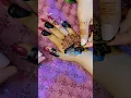 So simple and beautiful mehndi stencils design