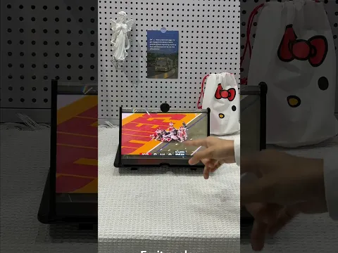 Screen Magnifier for Cell Phones: Does It Make Text Easier to Read