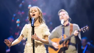 Download Noel - Lauren Daigle and Chris Tomlin // Performed LIVE by 10-year-Old Claire Crosby and Dad MP3