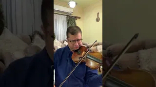محمود سرور خليك هنا خليك دندنها