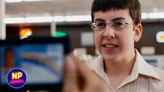mclovin uses his fake id at a liquor store super cool 2007 now espa ol