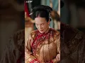 후궁들은 아첨하며 총애를 다투는데, 그녀는 차 한 잔뿐! 냉정한 왕은 혼자 사랑이라 착각해 유일무이한 총애를 퍼붓는다!
