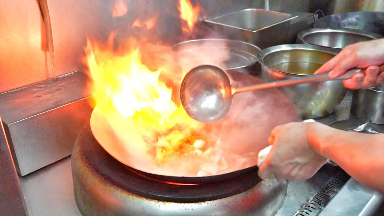 【兩餸一湯】西湖牛肉羹 #豉椒炒蜆 蝦仁炒滑蛋 加碗飯 足矣！#AsiaFood  #Beef Soup , Stir-fried clams with tempeh , fried eggs #財記