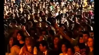 הופעה אין מקום לדאגה משירי אביהו מדינה 