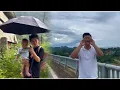 Download Lagu CEO Quang zoekt tevergeefs naar Tieu Bach - Zullen ze elkaar weerzien?
