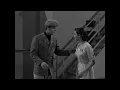 Audrey Dalton e Robert Wagner Sul ponte - Titanic 1953
