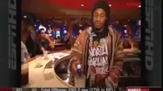 Marshawn Lynch at Applebee s Ambiance and Decor