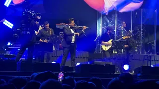 اجرای بینظیر موزیک اشاره از هایده توسط استاد معین در کنسرت دبی نوروز ۱۴۰۴ سالن کوکاکولا ارنا 