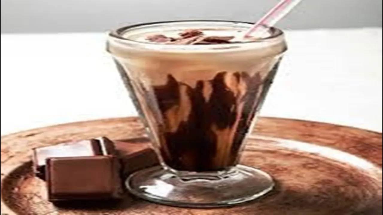 Como fazer aquele delicioso Milk Shake de Oreo que o MCdonald's/ Burguer King/ Sorvelândia/ Bob's fa. 