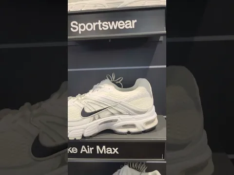 NIKE BEST SPORTSWEAR SHOES