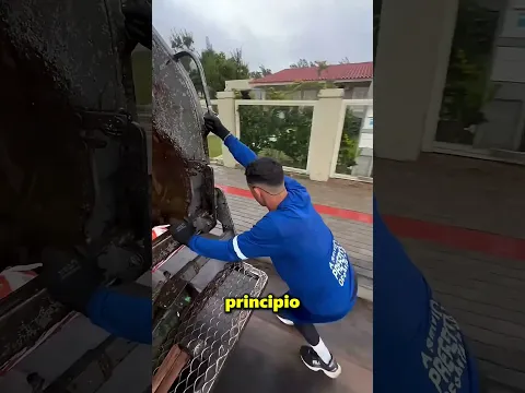Este Hombre Es Muy Feliz Recogiendo Basura 😂