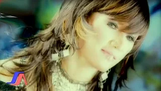 tuty wibowo mandi keringat