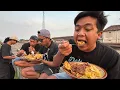 Download Lagu LONTONG OPOR PINGGIR RELL INI TERLALU NIKMAT UNTUK DI JUAL MURAH ! 🤤🔥✅