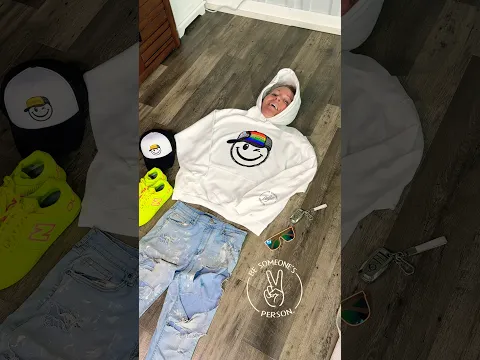 Not ai, just the viral editing trend 🤣 #funnyshorts #shorts ￼
