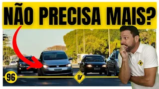 Você ainda ACENDE o FAROL na Rodovia? Entenda a nova Lei de 2021  | Rafa Filgueiras EP 096