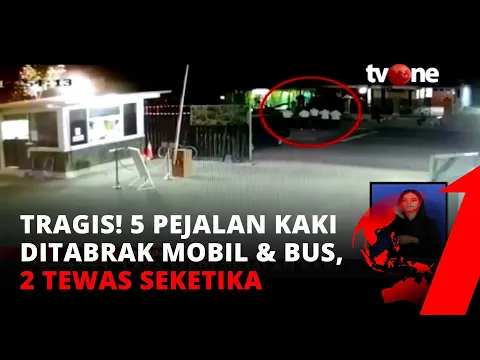 Nahas! Detik-detik 5 Pejalan Kaki Ditabrak Mobil, Dua Orang Tewas | tvOne