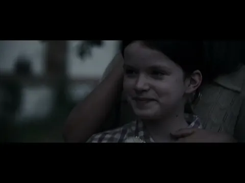 La niña de la comunión (2022) - Filmaffinity