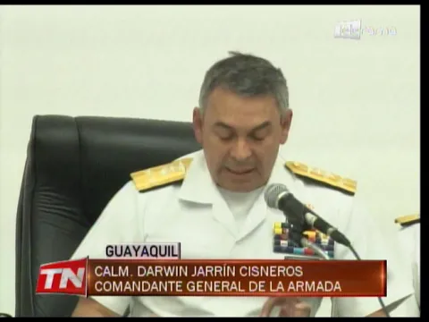 Armada se defiende de acusaciones de incumplimiento de dragado de río Guayas