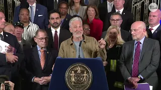 Jon Stewart thanks Zohran Mamdani office for 9/11 records but blasts NYC over air quality report