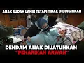 Download Lagu BAJANG INI MEMPERAGAKAN CARA DIA DIJATUHKAN
