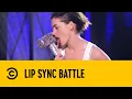 Download Lagu Anne Hathaway's \