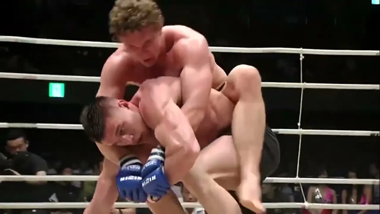 Vadim Nemkov (Russia) vs Karl Albrektsson (Sweden)