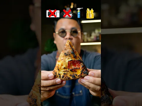 The best way to reheat pizza 🍕 #food #mukbang #hack