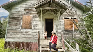 We Explore an Abandoned Ghost Town // Bradian