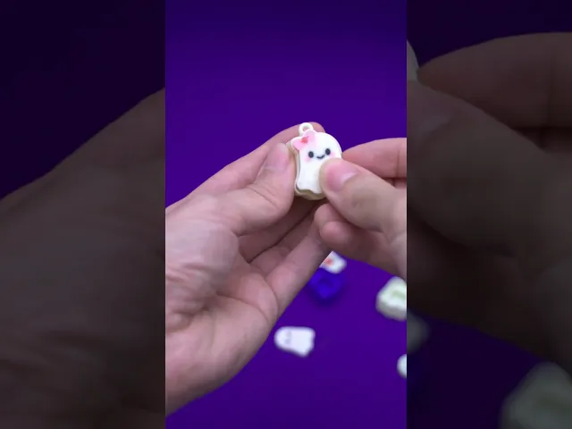 Clicky Ghost Set video thumbnail