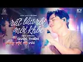 Download Lagu Karaoke - Rất Lâu Rồi Mới Khóc - Quốc Thiên (Tone Nam Hạ Tone)