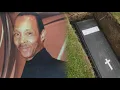 Family sues Pontiac funeral home saying body in casket not their father