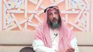 هل تجوز الحركة في الصلاة وهل فتح الرسول ﷺ الباب لأم المؤمنين عائشة رضي الله عنها في صلاته 