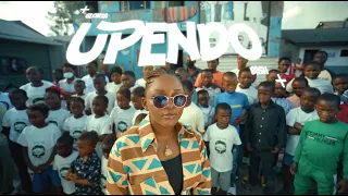 Gloria Bash - Upendo (Official Music Vidéo)