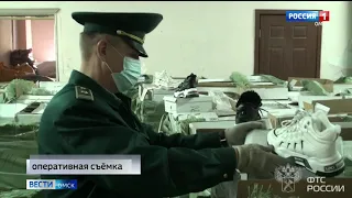 Транзитом через Омск пытались провезти несколько тысяч пар контрафактной обуви