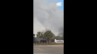 Crews help fight fire in Carolina Forest