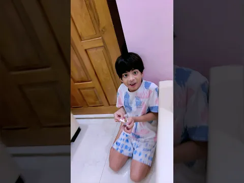 বোনু থেকে লুকিয়ে অঙ্কুশ সব কিন্ডারজয় খেয়ে নিলো…তার পর শেষে যা হলো 🤭😂